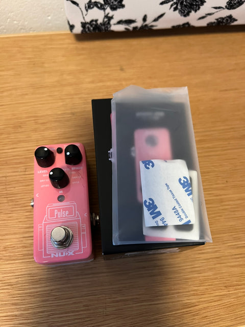 NuX NSS-4 Pulse IR Loader 2022 - Present - Pink ***Open Box***