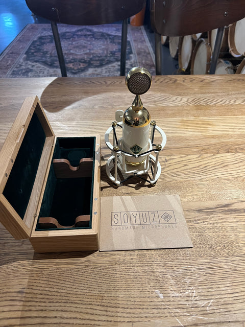 Soyuz Microphones 017 FET Large Diaphragm Cardioid Condenser Microphone 2019 - 2021 - Cream / Brass***DEMO***