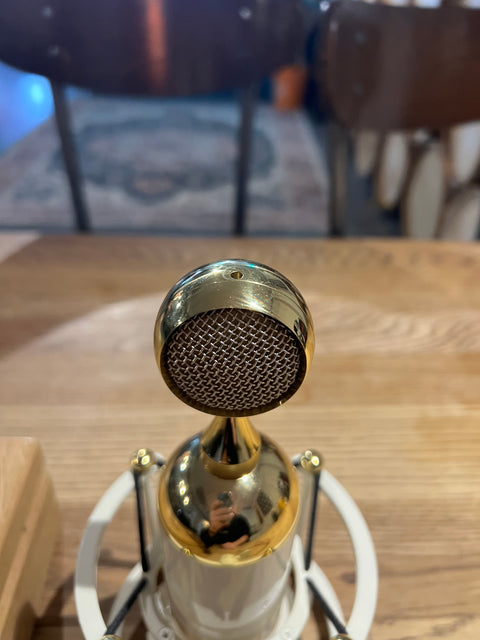 Soyuz Microphones 017 FET Large Diaphragm Cardioid Condenser Microphone 2019 - 2021 - Cream / Brass***DEMO***