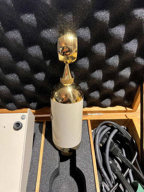 Soyuz Microphones SU-017 Large Diaphragm Cardioid Tube Condenser Microphone 2010s - Cream / Brass***DEMO***