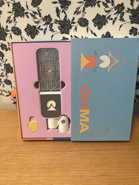 Ohma World Motif Ribbon Microphone 2023 - Present - White / Stainless Steel***DEMO****